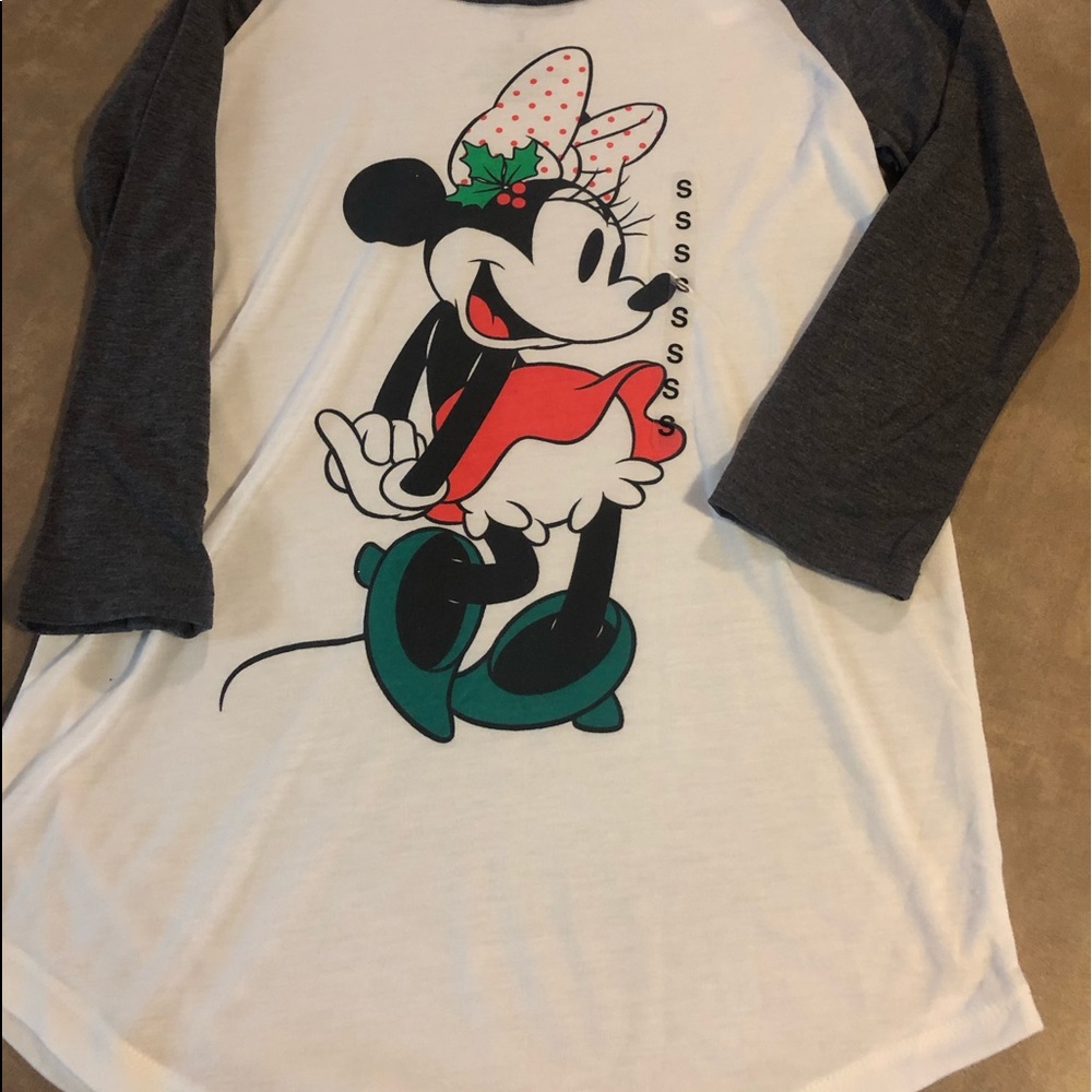 Minnie Mouse Christmas colored shirt
